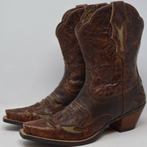 Ladies Ariat boots size 10